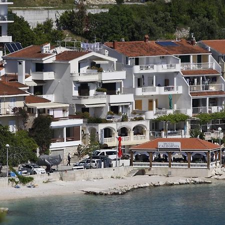 Apartmani California بودغورا المظهر الخارجي الصورة