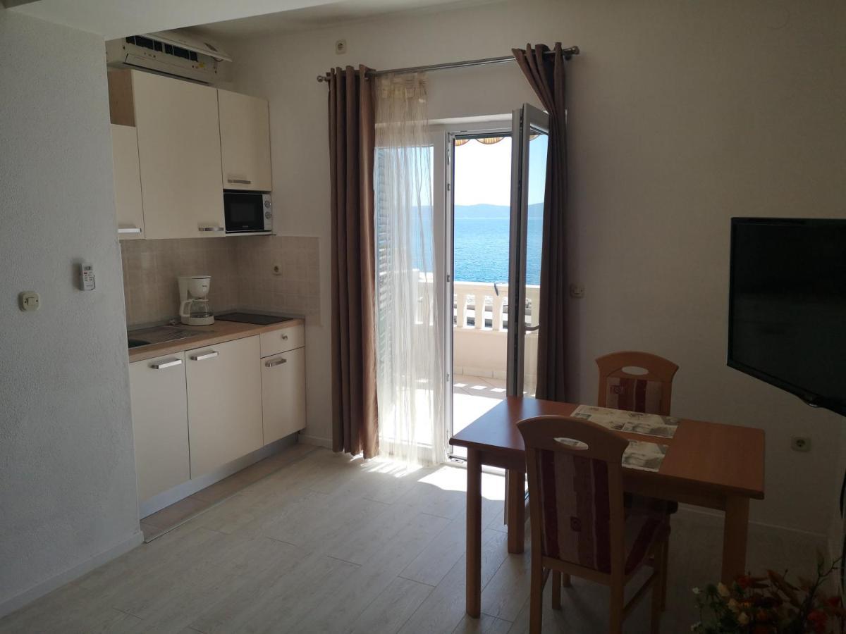 Apartmani California بودغورا المظهر الخارجي الصورة
